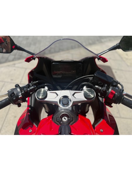 HONDA CBR 650 R AÑO 2021 CON 6.867 KM