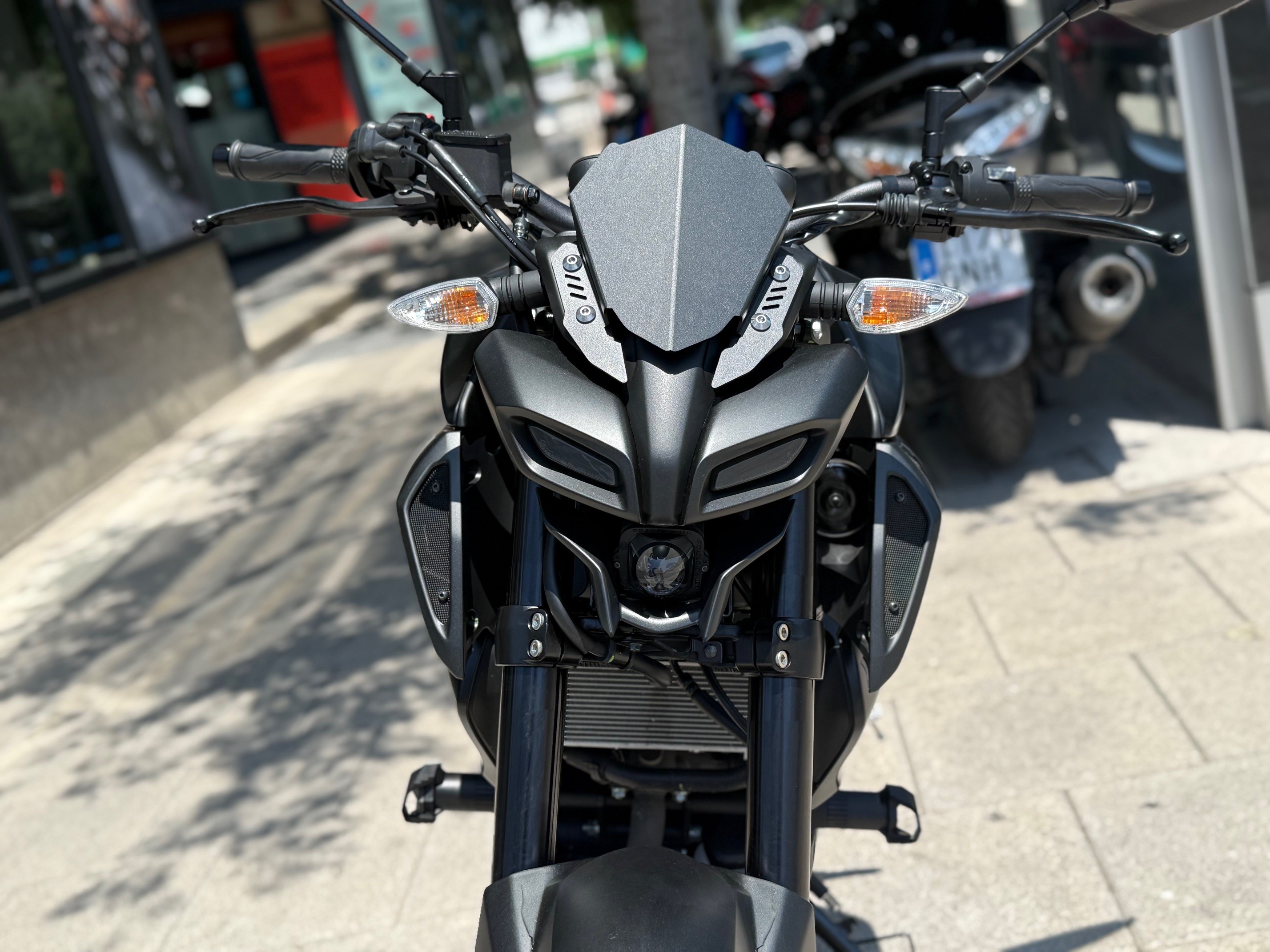 YAMAHA MT-125 AÑO 2025 CON 712 KM.
