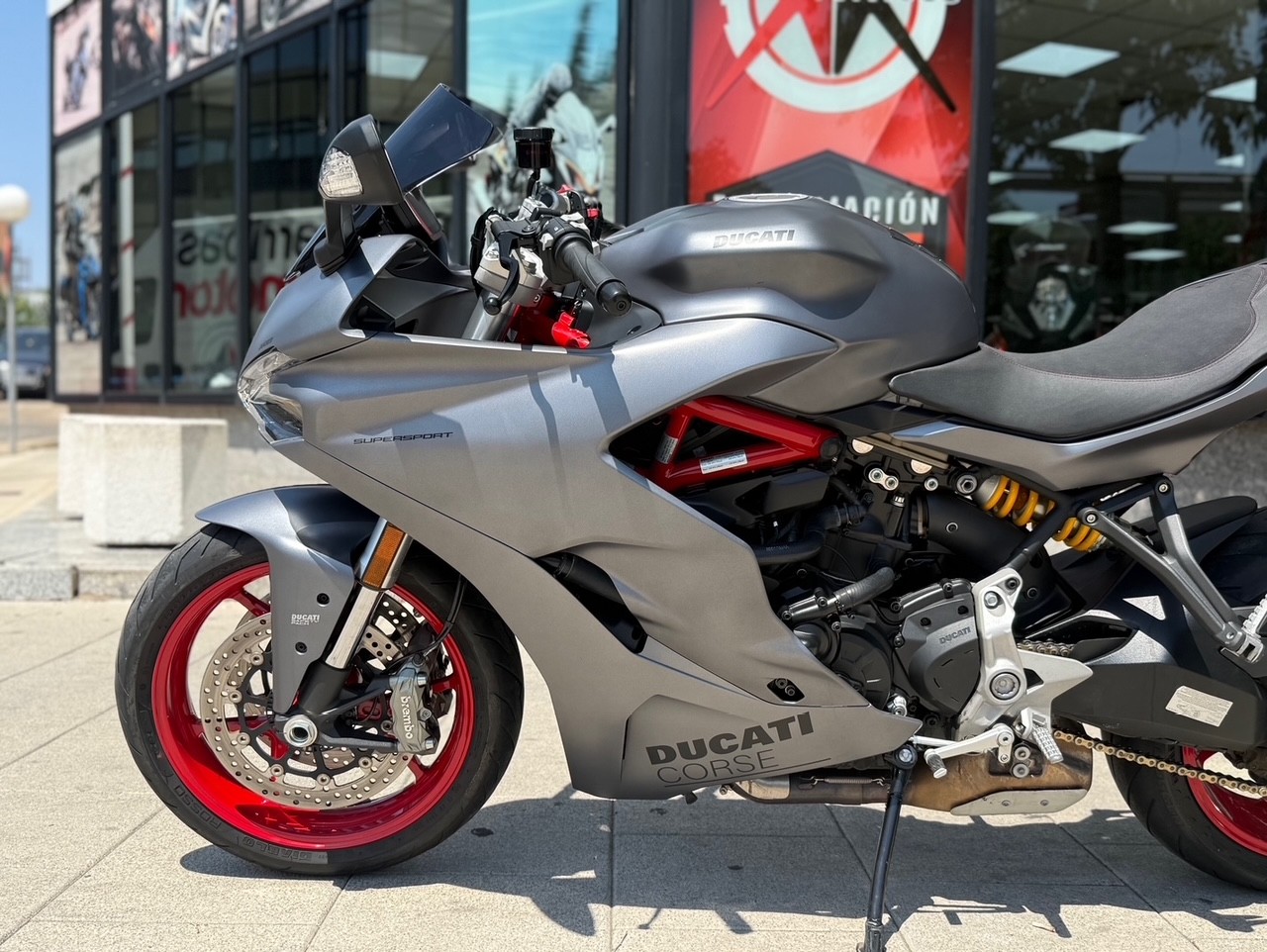 DUCATI SUPERSPORT 950 AÑO 2021 CON...