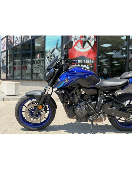 YAMAHA MT-07 AÑO 2024 CON 16.749 KM.