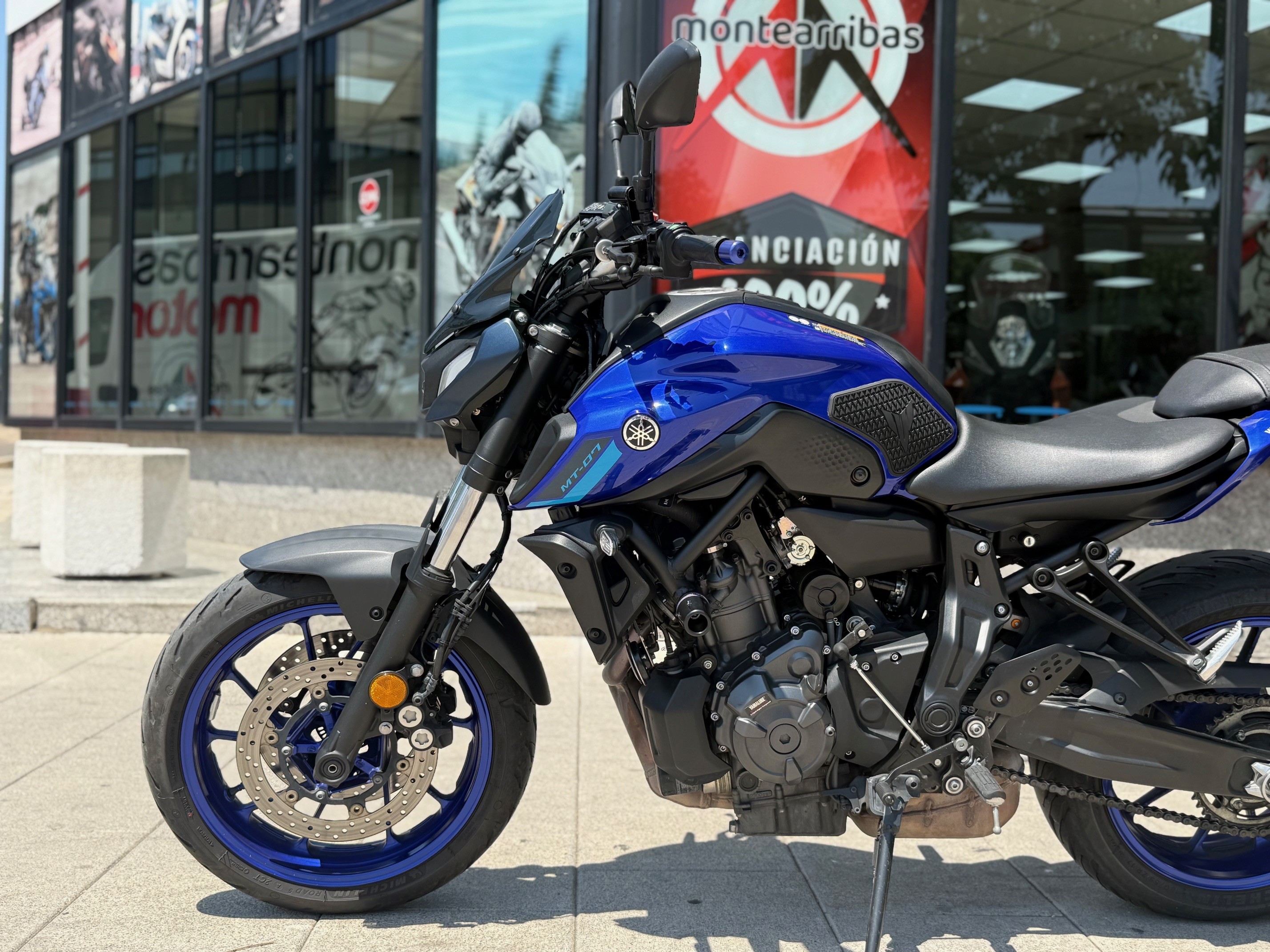 YAMAHA MT-07 AÑO 2024 CON 16.749 KM.
