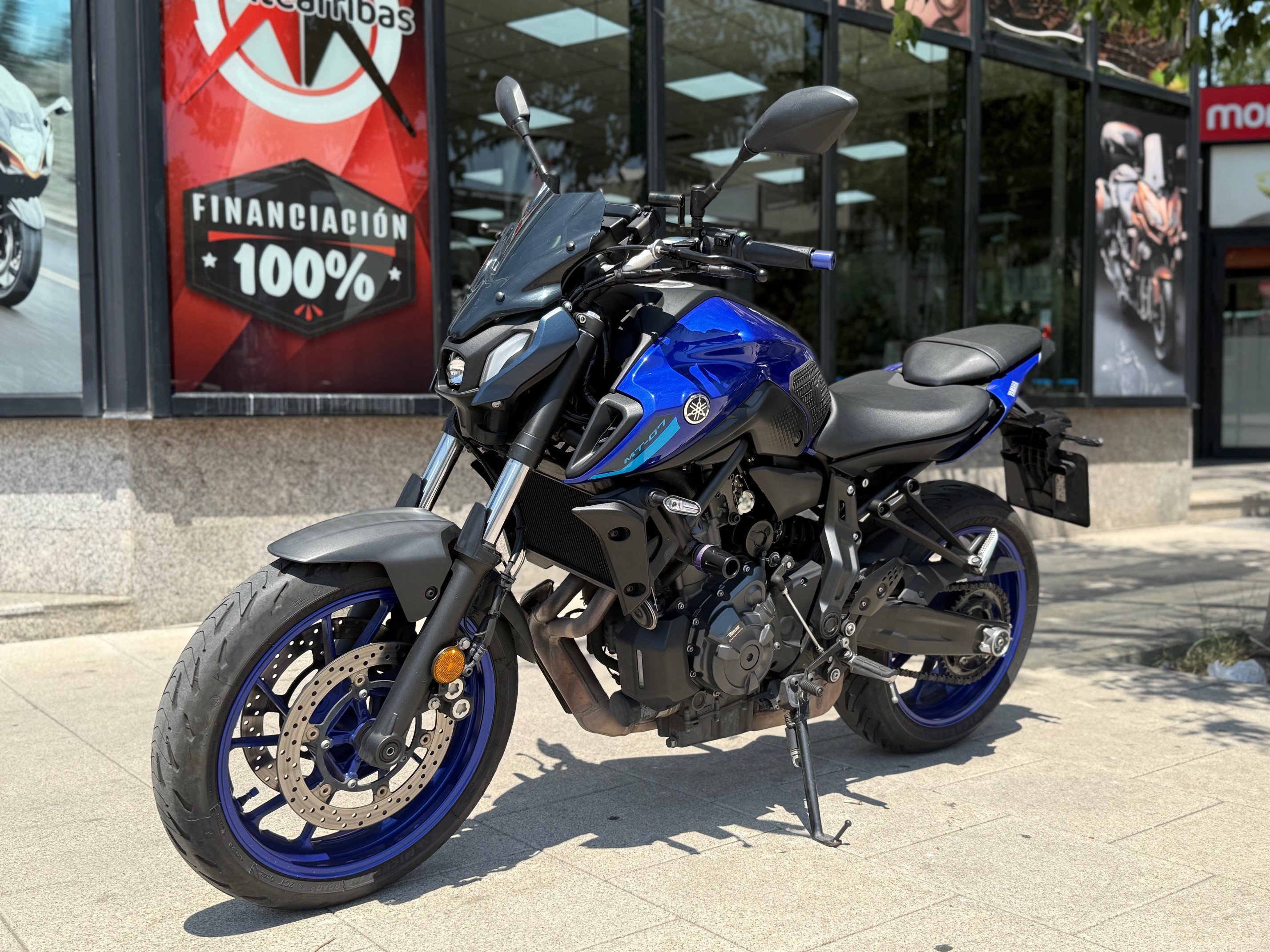 YAMAHA MT-07 AÑO 2024 CON 16.749 KM.