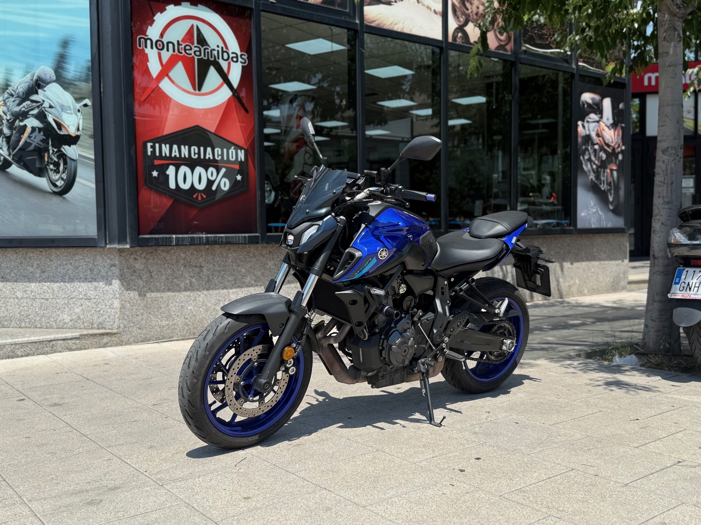 YAMAHA MT-07 AÑO 2024 CON 16.749 KM.