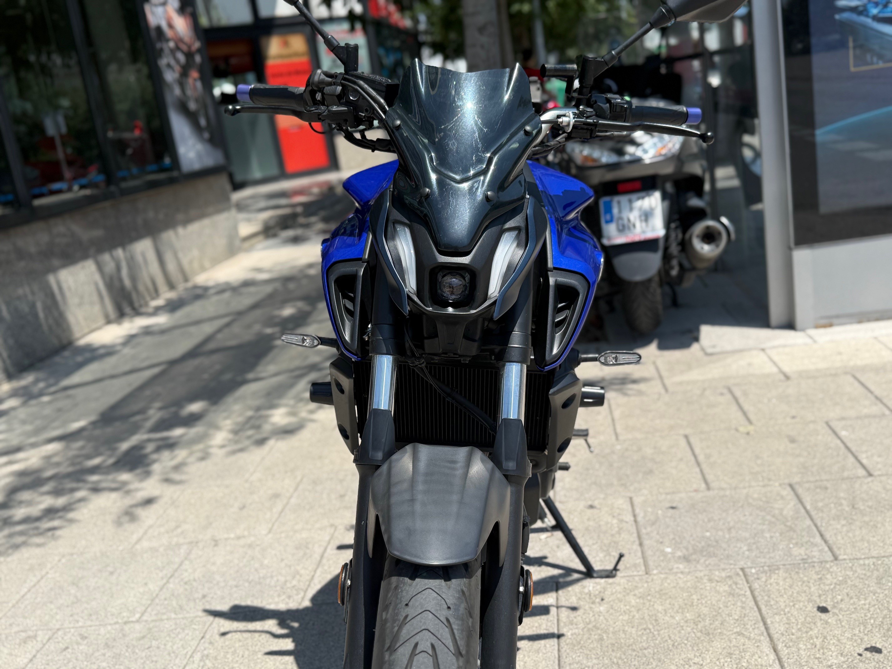 YAMAHA MT-07 AÑO 2024 CON 16.749 KM.