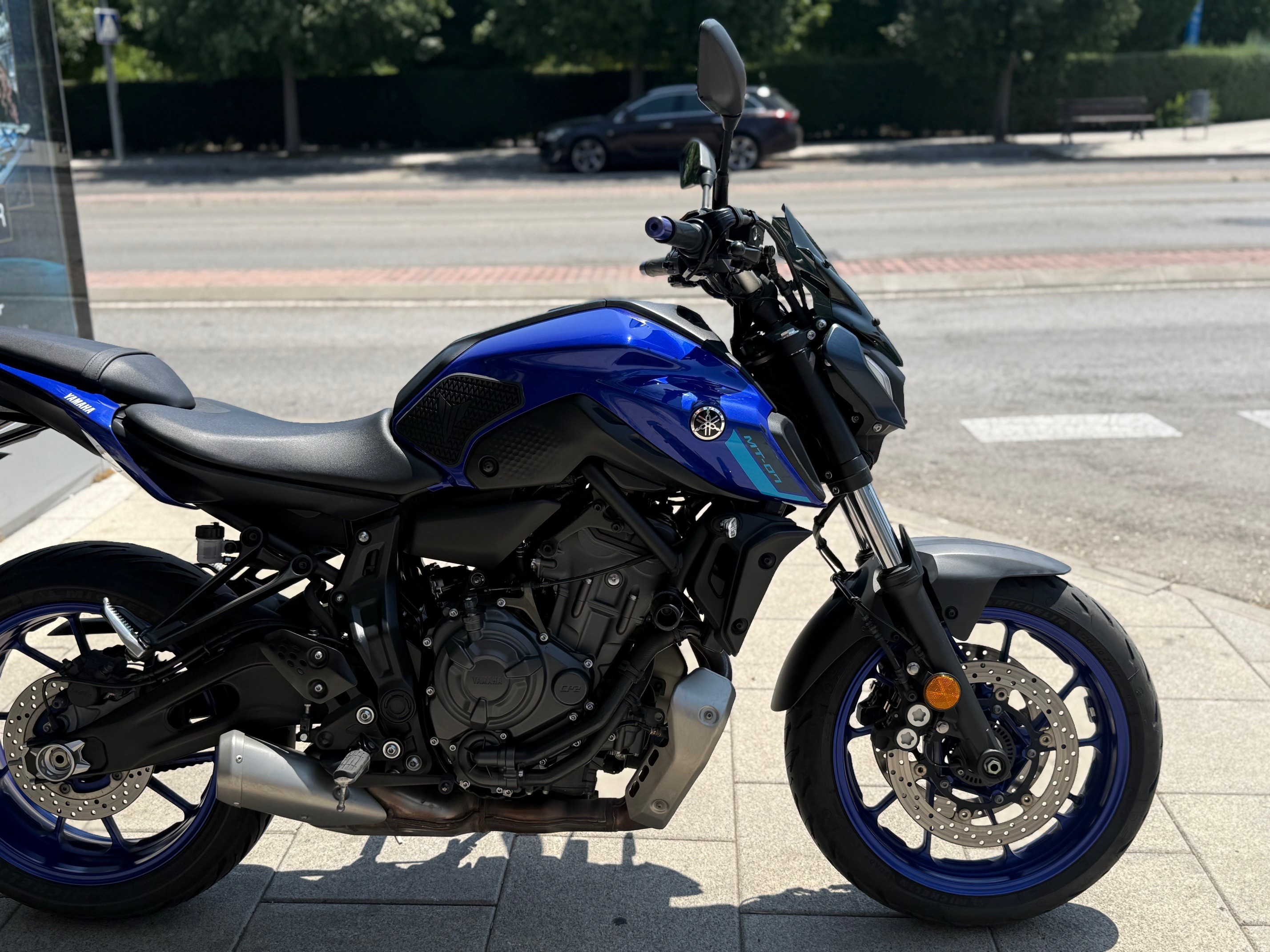 YAMAHA MT-07 AÑO 2024 CON 16.749 KM.