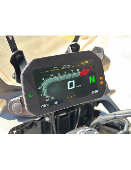 BMW F 750 GS TRIPLE BLACK AÑO 2023 CON 3.028 KM.