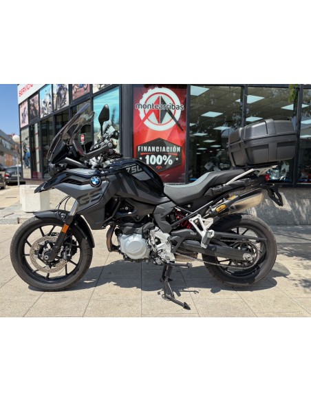 BMW F 750 GS TRIPLE BLACK AÑO 2023 CON 3.028 KM.