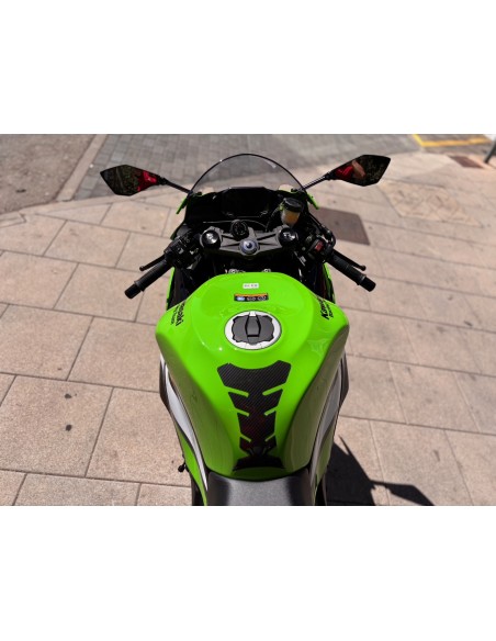 KAWASAKI NINJA ZX -6R AÑO 2025 CON 4.059 KM.