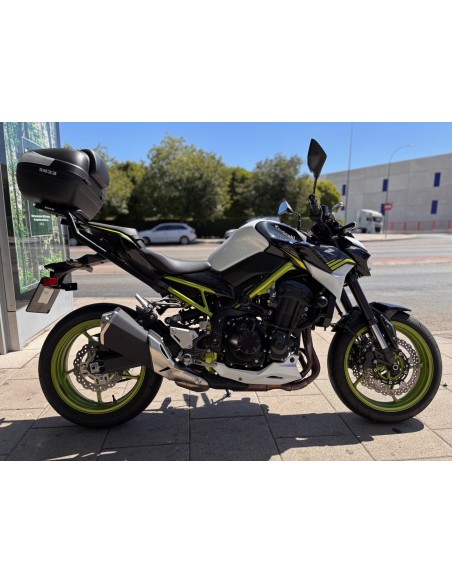KAWASAKI Z 900 AÑO 2021 CON 7.660 KM.