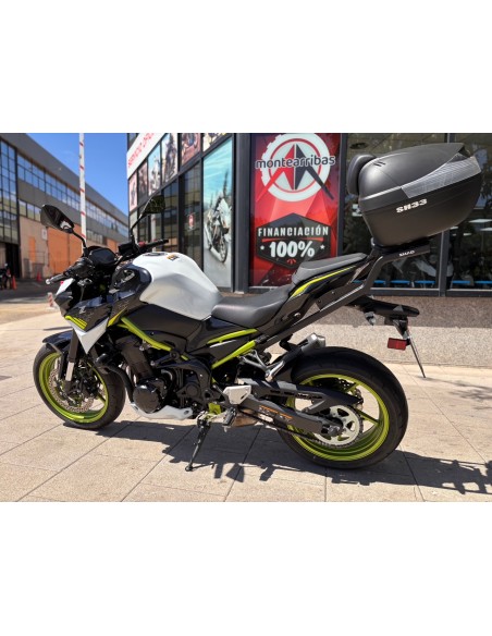 KAWASAKI Z 900 AÑO 2021 CON 7.660 KM.