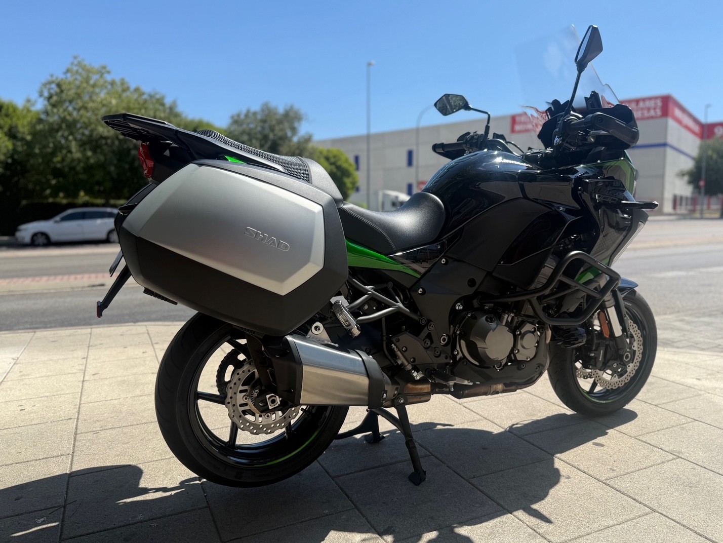 KAWASAKI VERSYS 1000 SE AÑO 2023 CON...