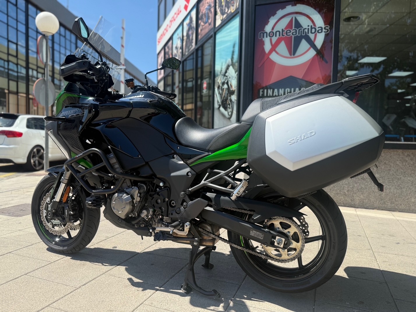 KAWASAKI VERSYS 1000 SE AÑO 2023 CON...
