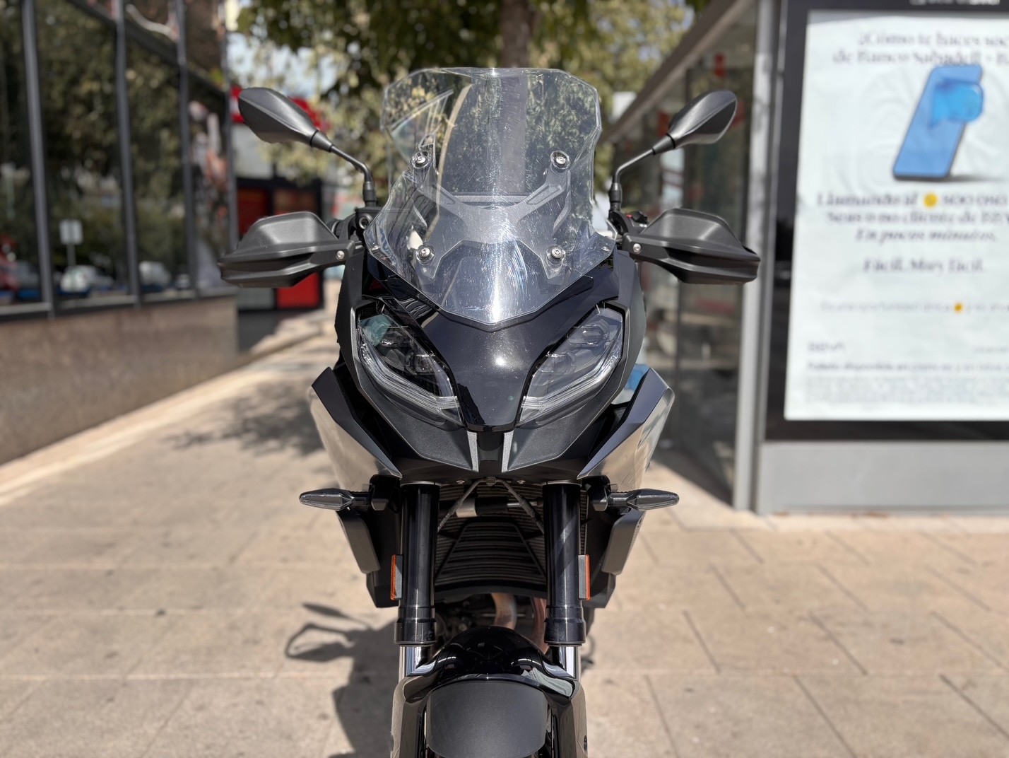 BMW F 900 XR A2 AÑO 2023 CON 6.762 KM.