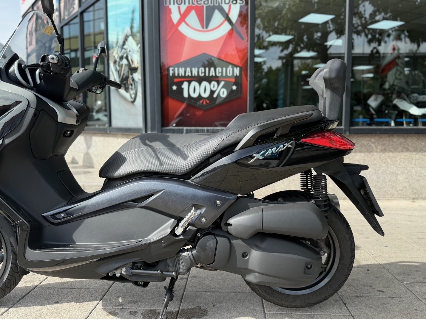 YAMAHA X-MAX 125 AÑO 2010 CON 42.165 KM.