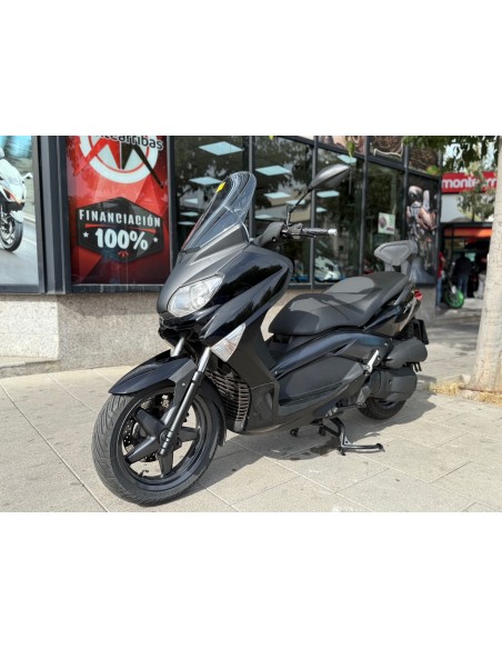YAMAHA X-MAX 125 AÑO 2010 CON 42.165 KM.