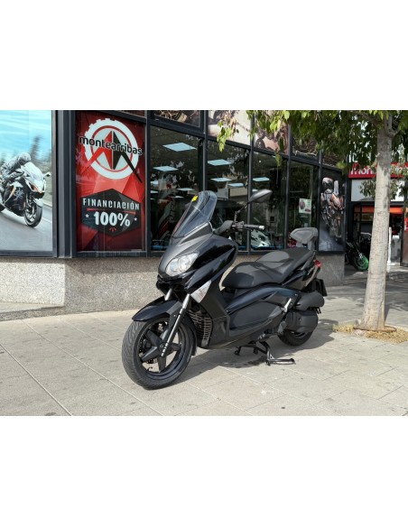YAMAHA X-MAX 125 AÑO 2010 CON 42.165 KM.