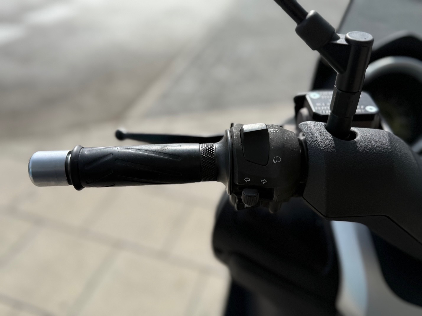 YAMAHA X-MAX 125 AÑO 2010 CON 42.165 KM.