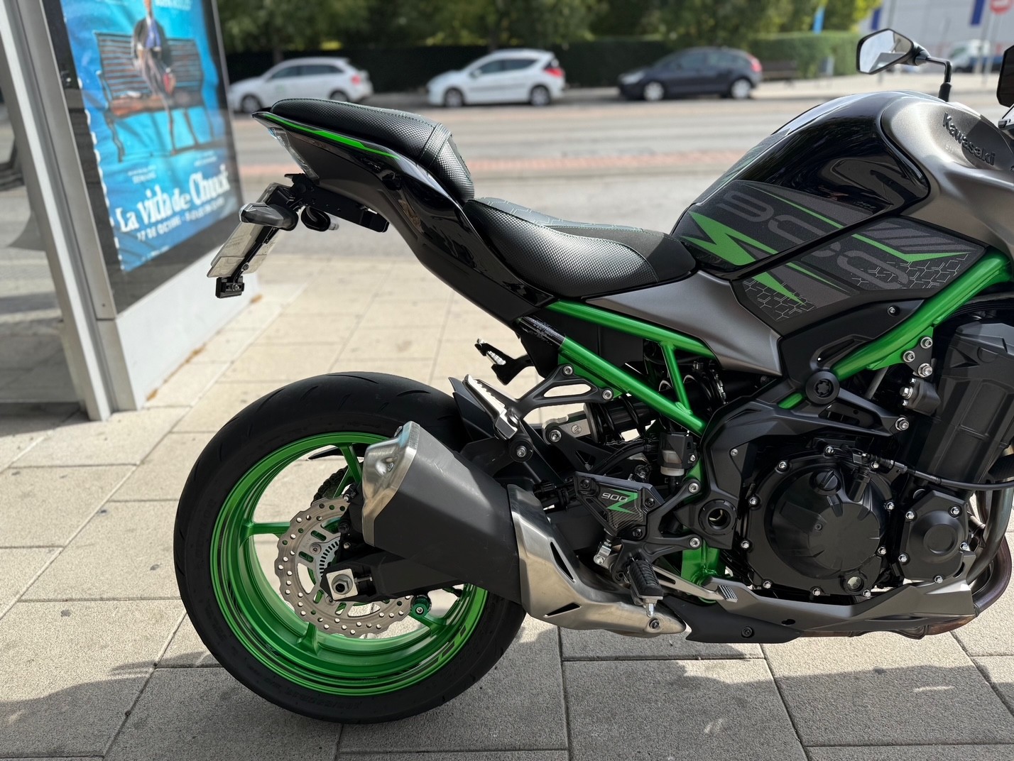 KAWASAKI Z 900 AÑO 2024 CON 7.926 KM.
