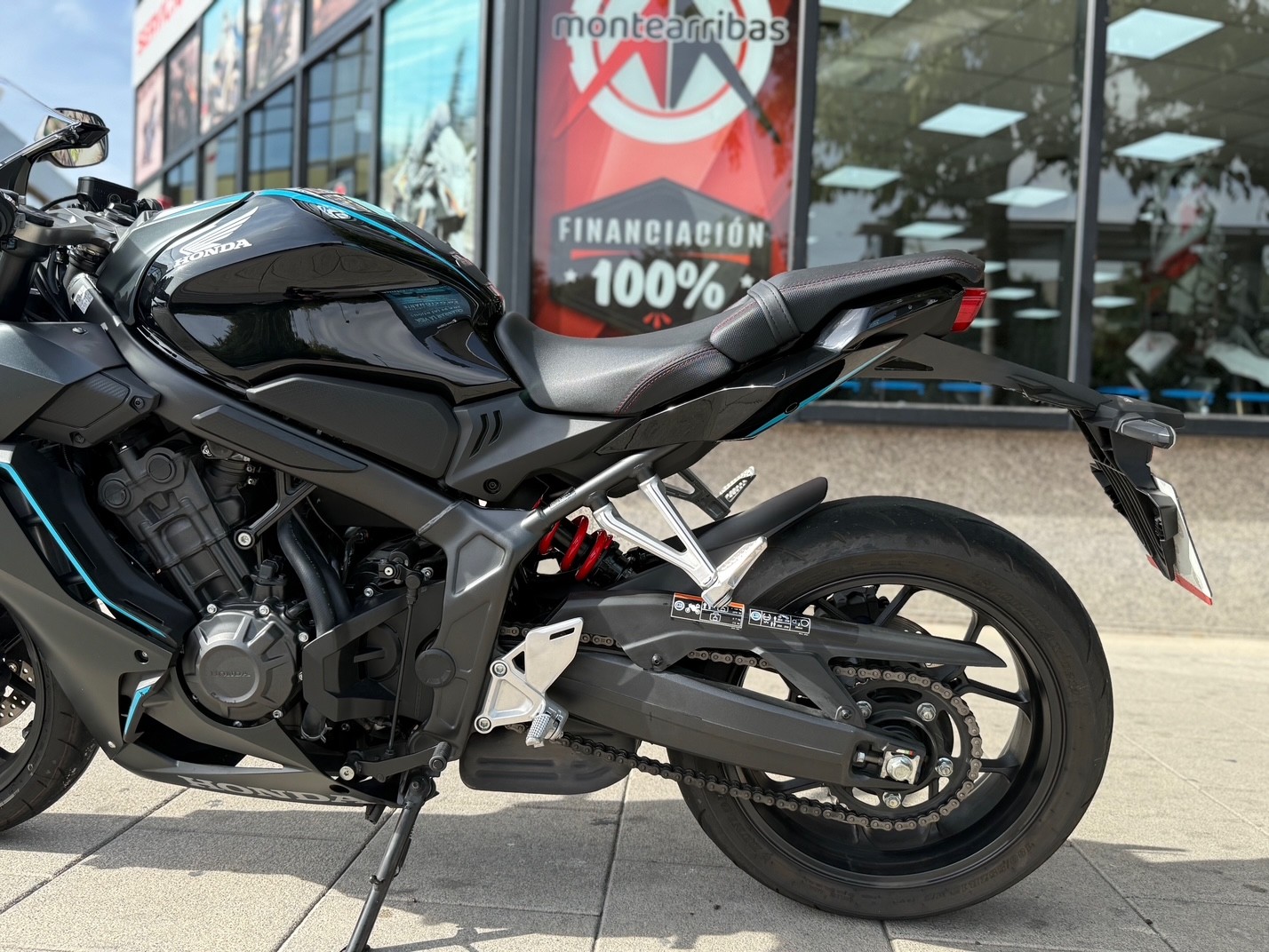 HONDA CBR 650 R AÑO 2023 CON 9.823 KM.