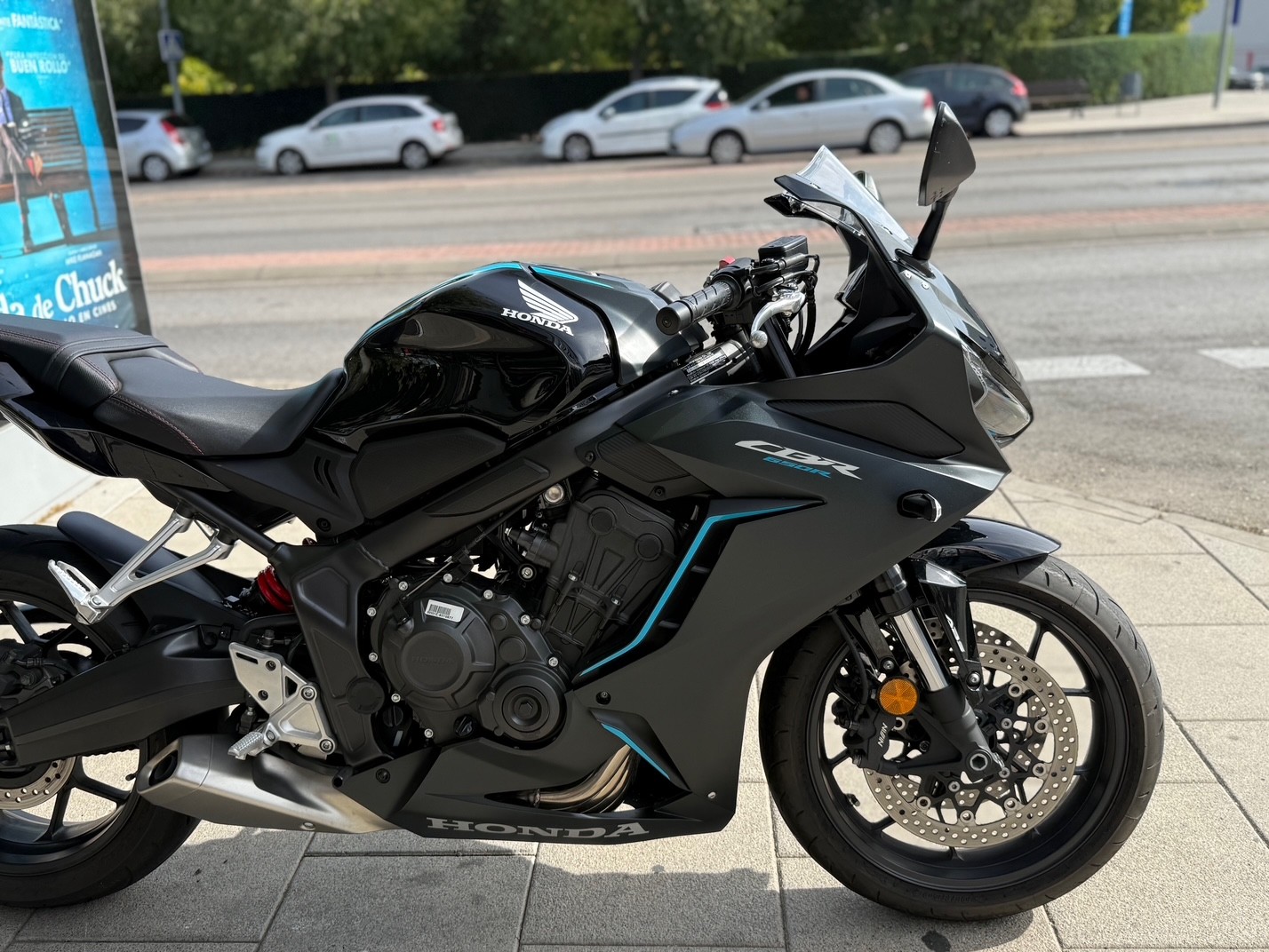 HONDA CBR 650 R AÑO 2023 CON 9.823 KM.