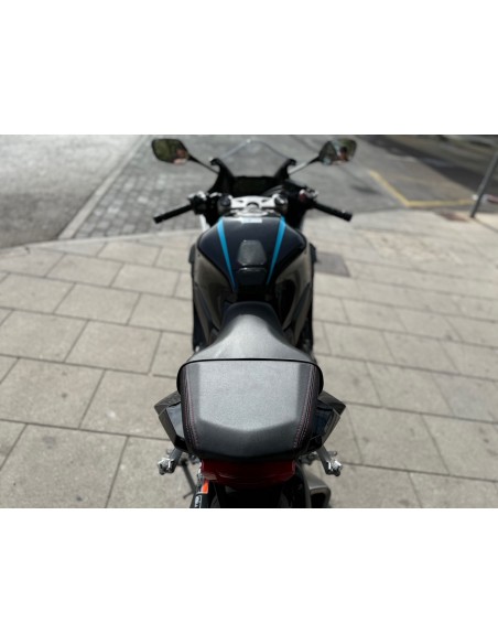 HONDA CBR 650 R AÑO 2023 CON 9.823 KM.