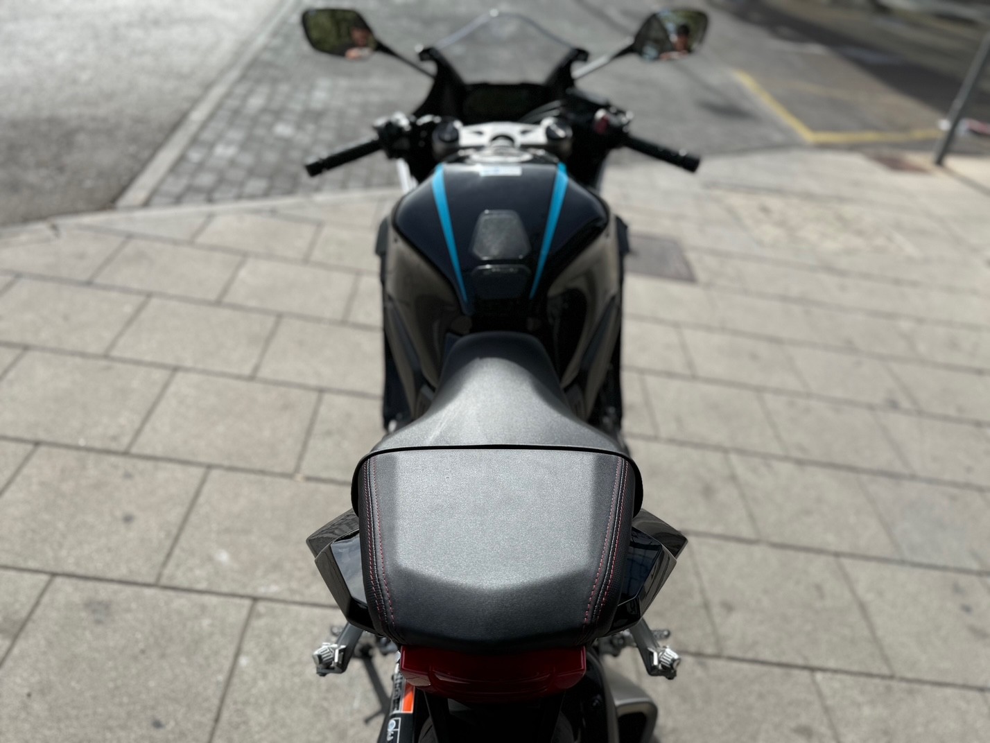 HONDA CBR 650 R AÑO 2023 CON 9.823 KM.