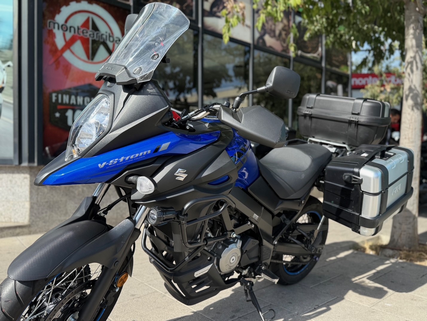 SUZUKI V-STROM 650 AÑO 2020 CON...