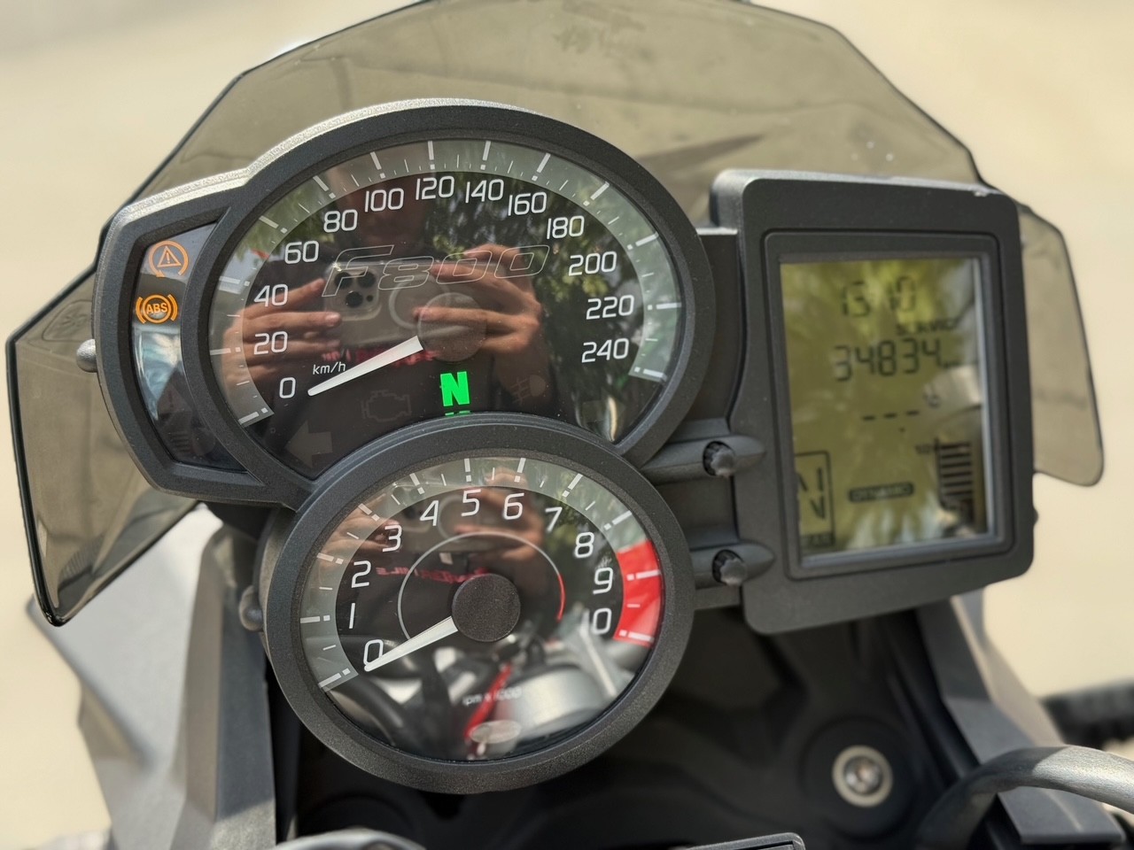 BMW F 800 R A2 AÑO 2017 CON 34.834 KM.