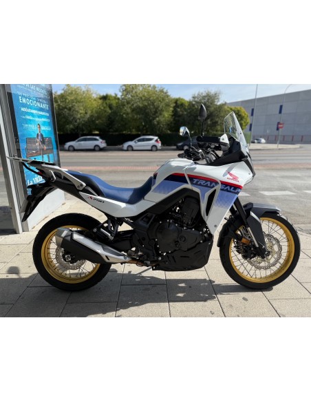 HONDA TRANSALP 750 AÑO 2024 CON 2.450 KM.