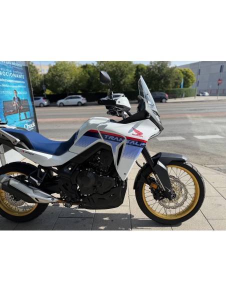 HONDA TRANSALP 750 AÑO 2024 CON 2.450 KM.