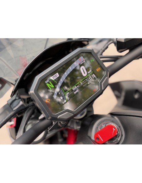 KAWASAKI Z 900 FULL AÑO 2024 CON 5.634 KM.