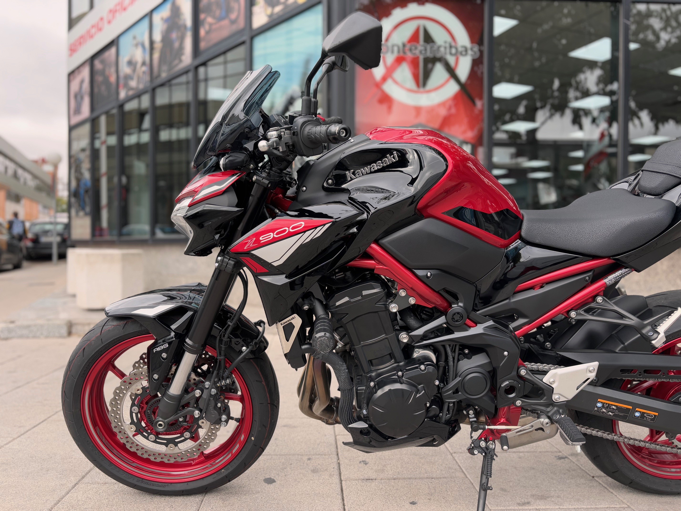 KAWASAKI Z 900 FULL AÑO 2024 CON...