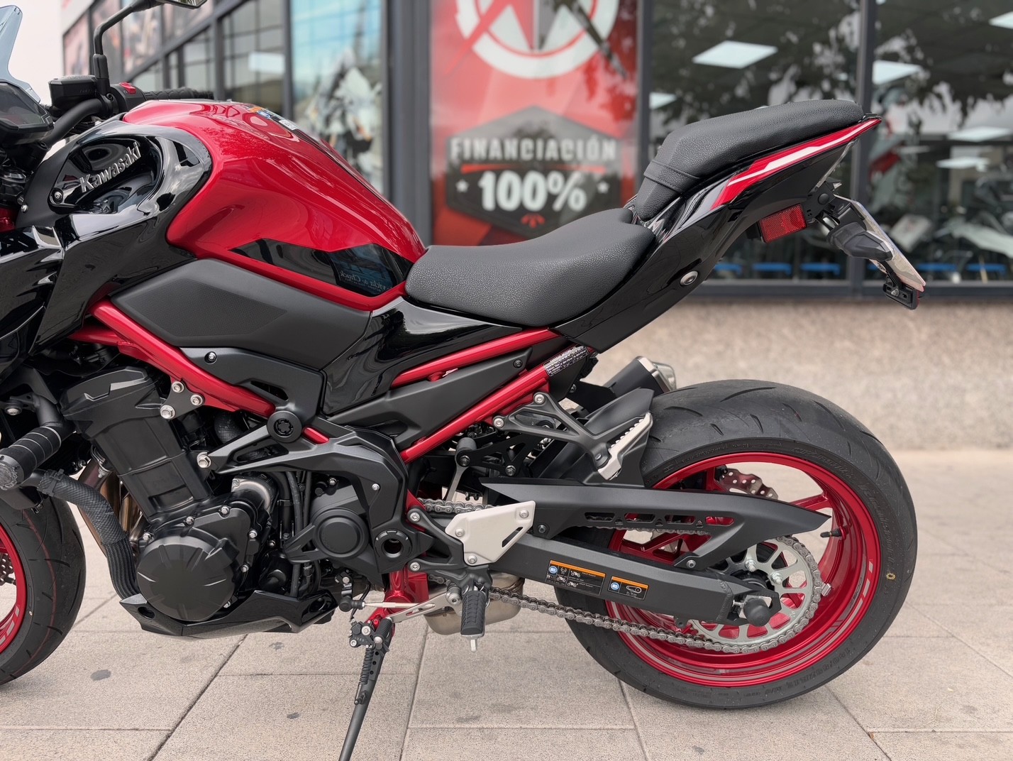 KAWASAKI Z 900 FULL AÑO 2024 CON...