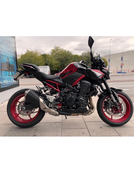 KAWASAKI Z 900 FULL AÑO 2024 CON 5.634 KM.