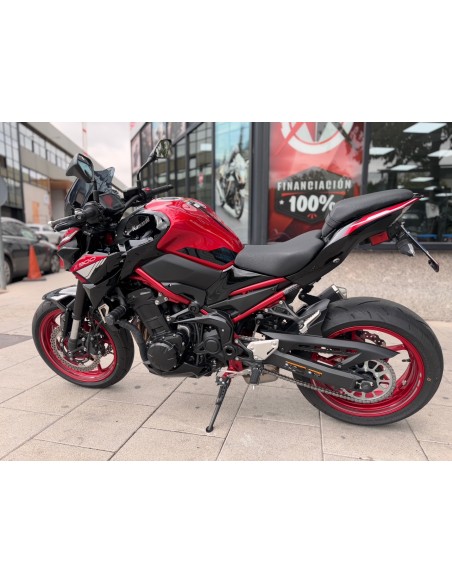 KAWASAKI Z 900 FULL AÑO 2024 CON 5.634 KM.