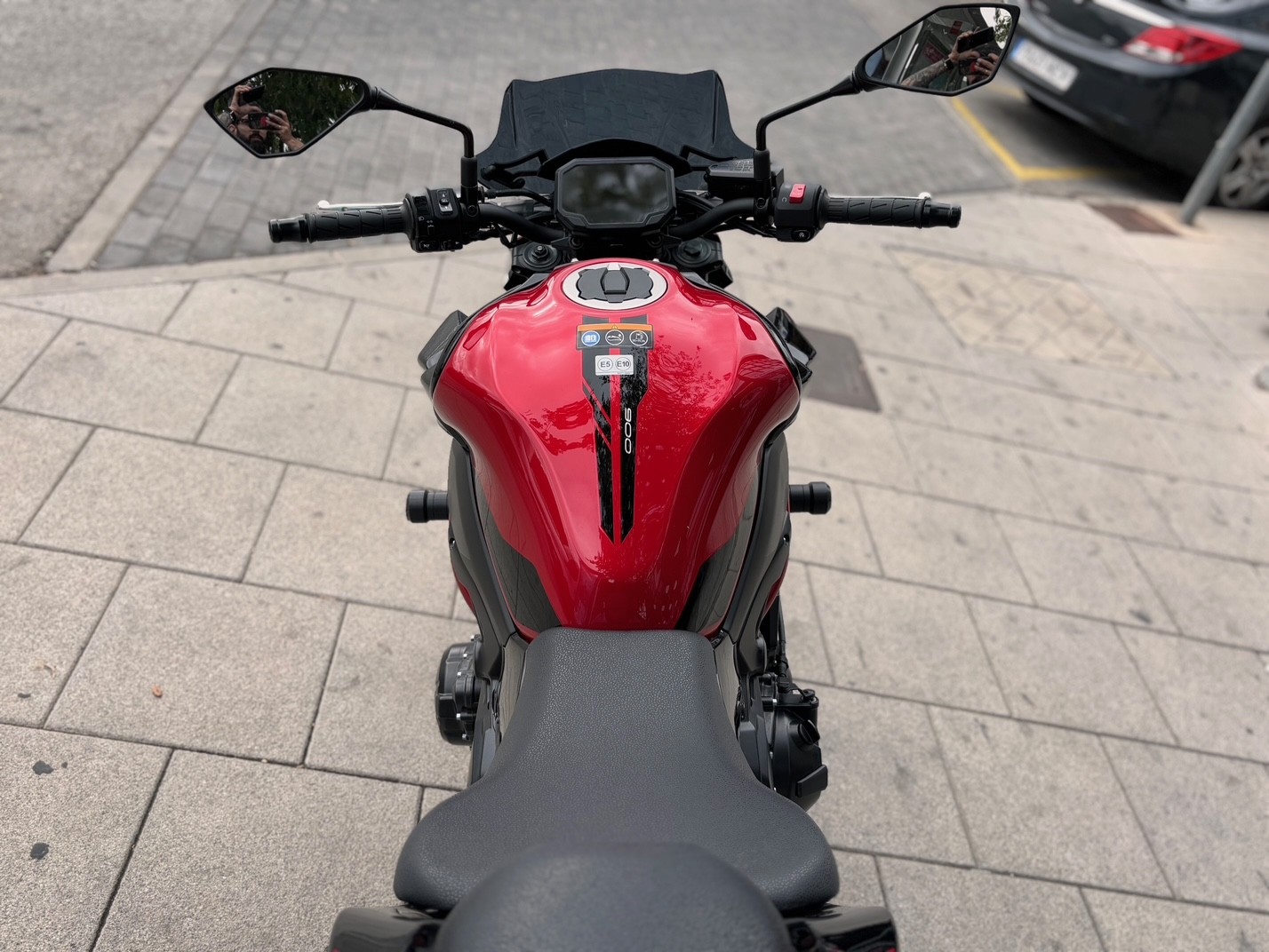 KAWASAKI Z 900 FULL AÑO 2024 CON...