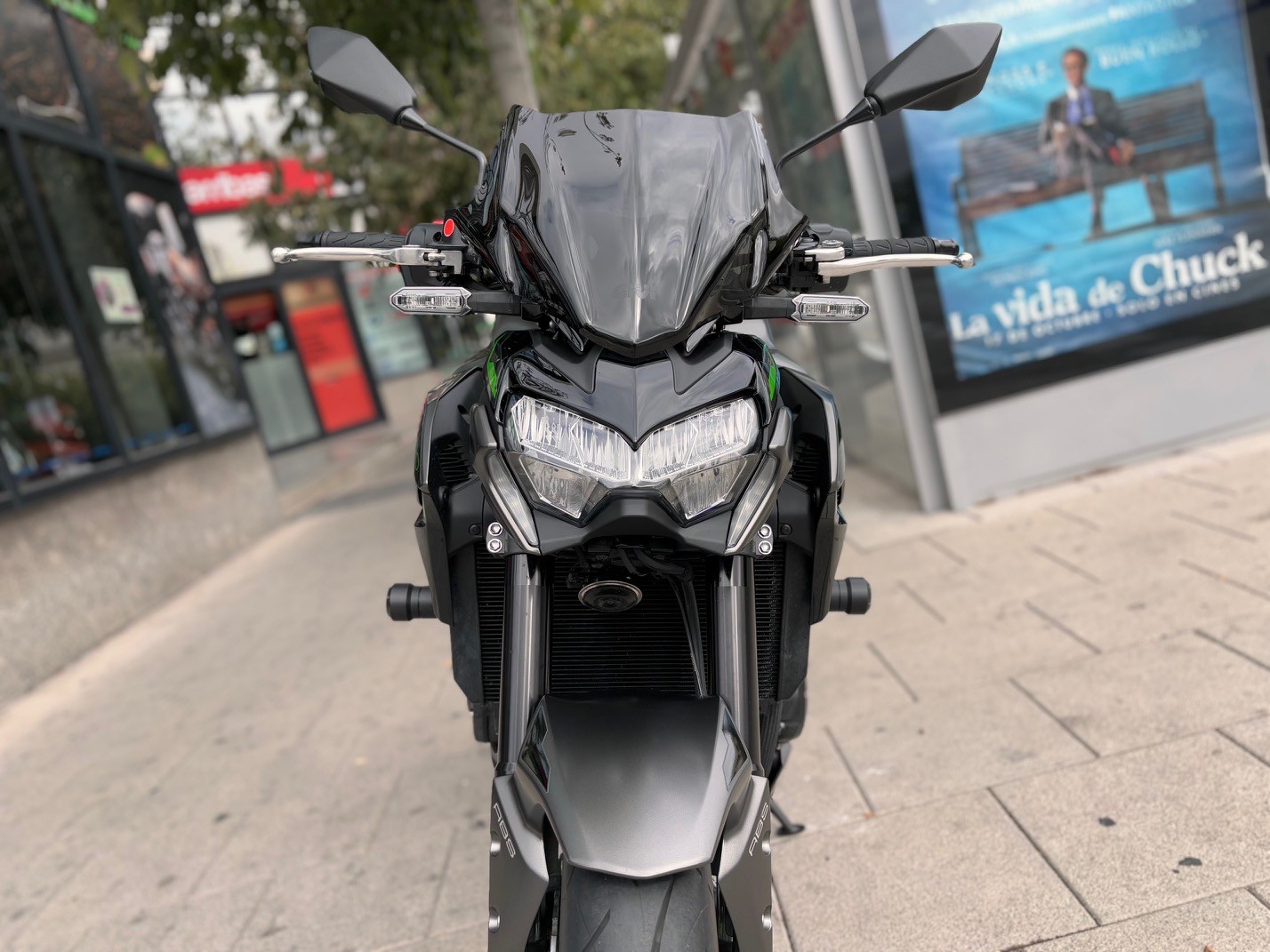 KAWASAKI Z 900 A2 AÑO 2023 CON 4.039 KM.