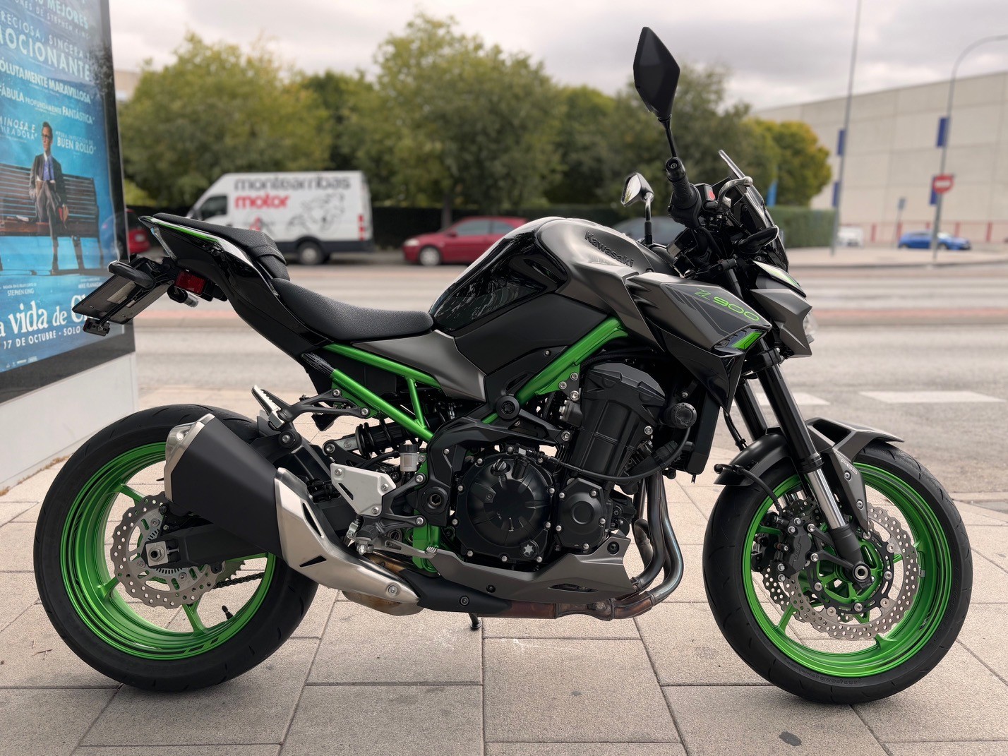 KAWASAKI Z 900 A2 AÑO 2023 CON 4.039 KM.