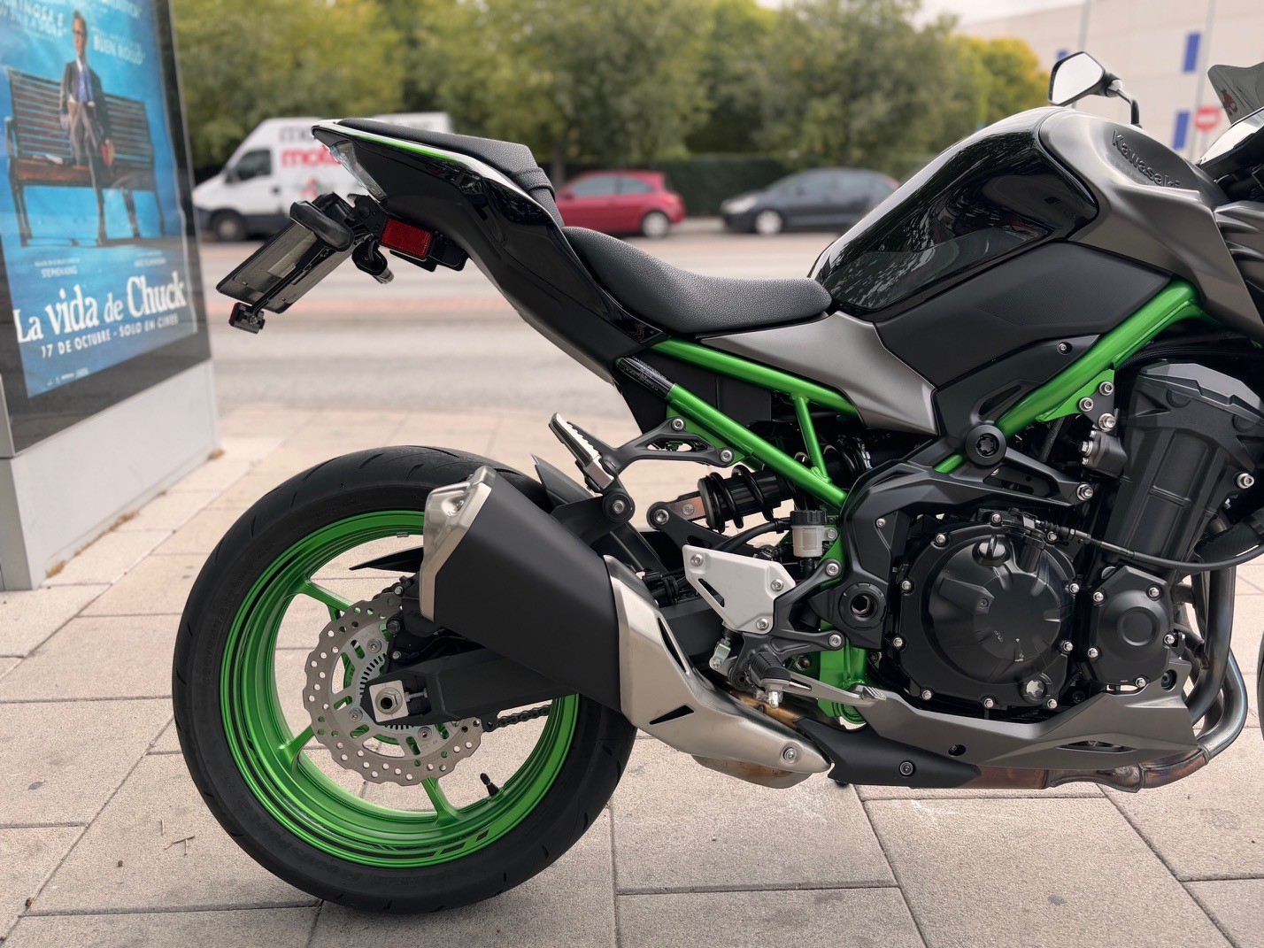 KAWASAKI Z 900 A2 AÑO 2023 CON 4.039 KM.