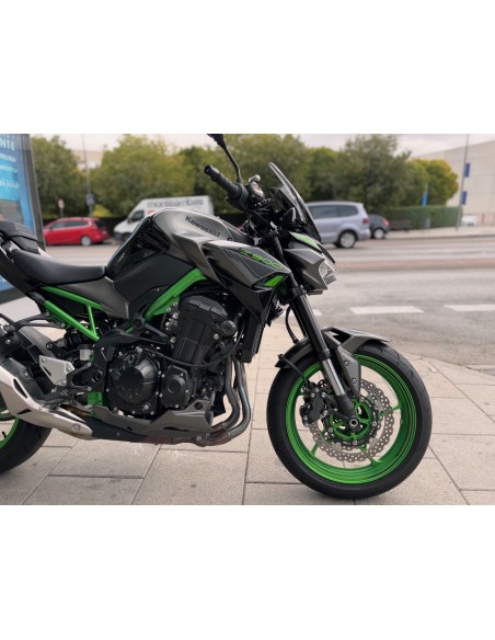 KAWASAKI Z 900 A2 AÑO 2023 CON 4.039 KM.