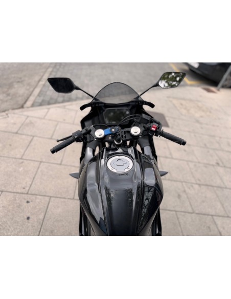 YAMAHA YZF 125 AÑO 2024 CON 5.627 KM.