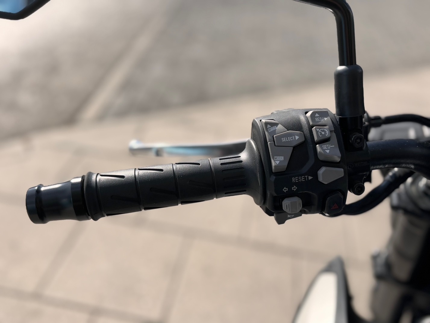 KAWASAKI Z 900 A2 AÑO 2025 CON 0 KM.