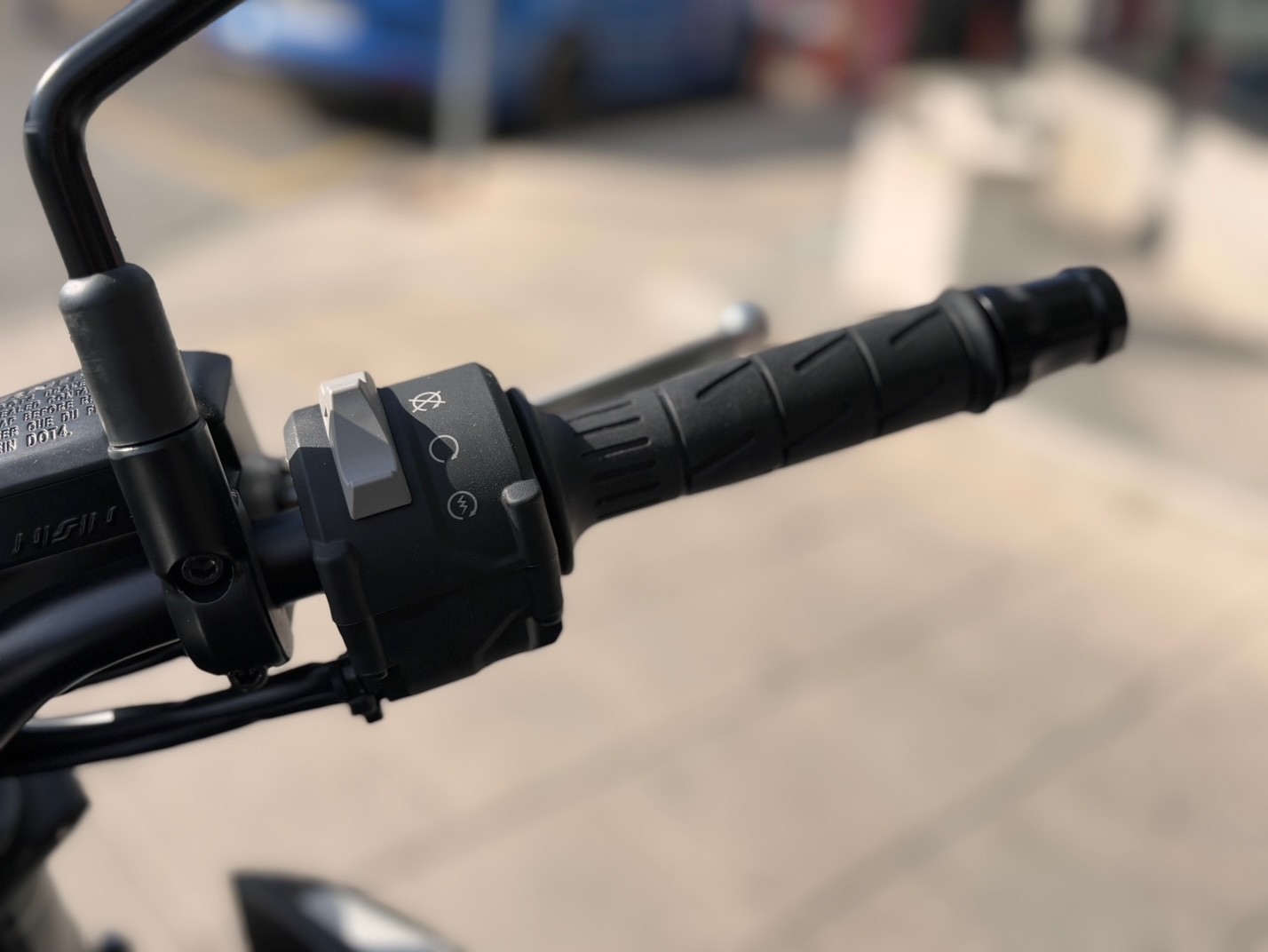 KAWASAKI Z 900 A2 AÑO 2025 CON 0 KM.