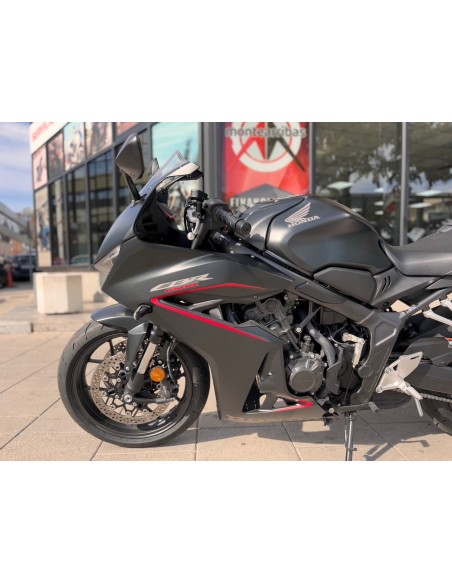 HONDA CBR 650 R E-CLUTH AÑO 2025 CON 125 KM.