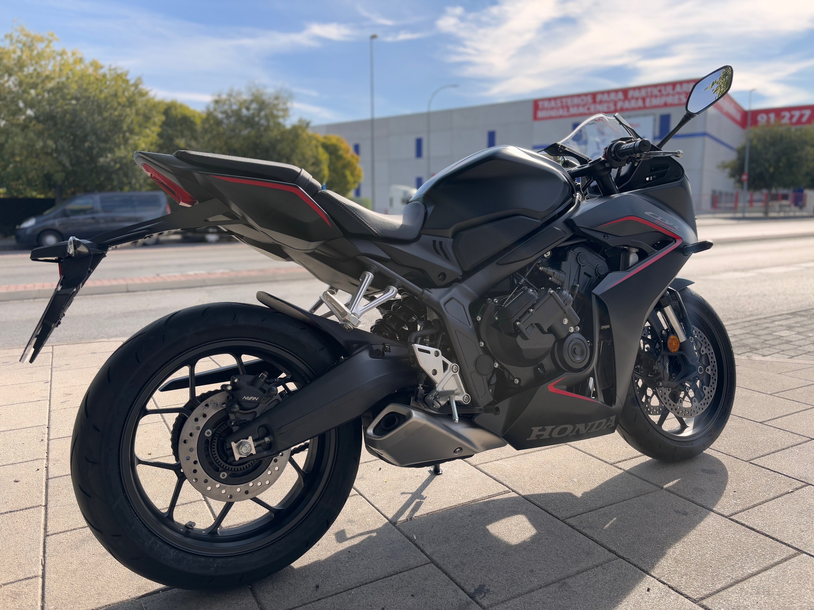 HONDA CBR 650 R E-CLUTH AÑO 2025 CON...