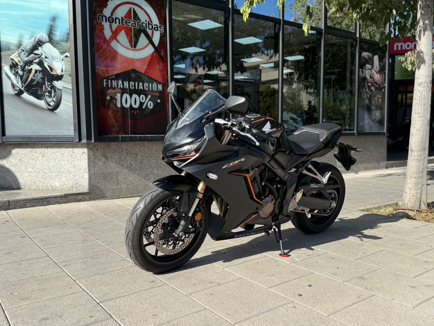 HONDA CBR 650 R AÑO 2022 CON 5.987 KM.