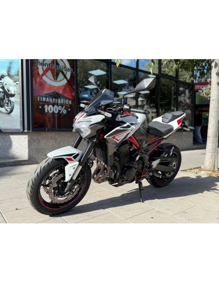 KAWASAKI Z 900 A2 AÑO 2021 CON 15.765 KM.