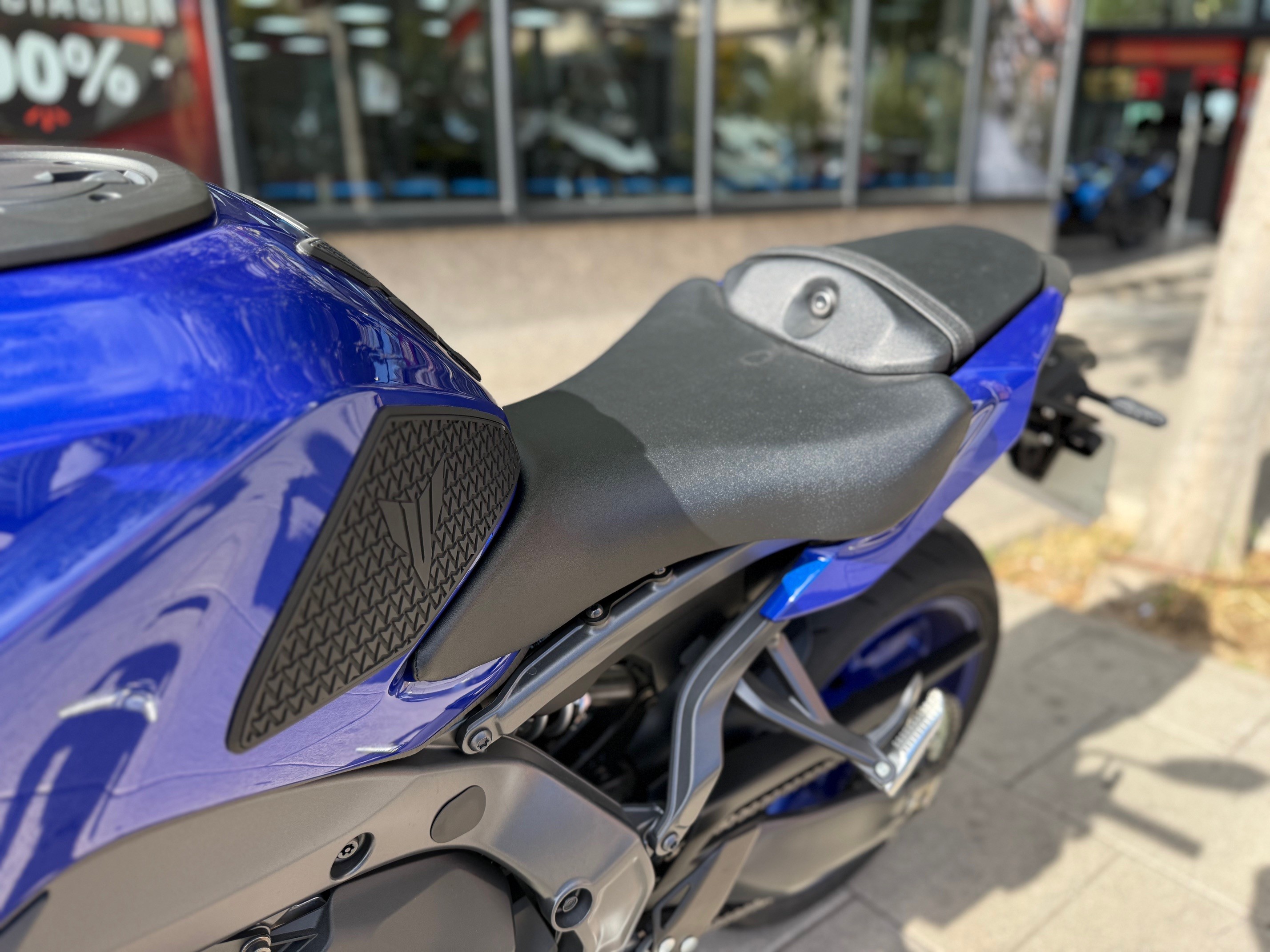 YAMAHA MT-09 Y-AMT AÑO 2025 CON 745 KM.