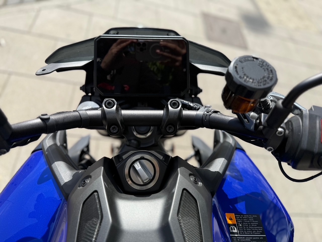 YAMAHA MT-09 Y-AMT AÑO 2025 CON 745 KM.