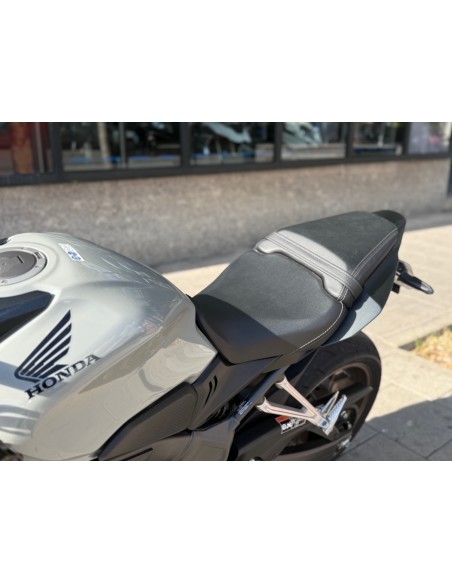 HONDA CB 650 R AÑO 2024 CON 4.369 KM.